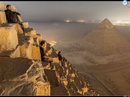 Sulla cima delle piramidi egizie